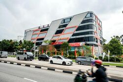 Upper Changi Road North (D17), Shop House #486730781